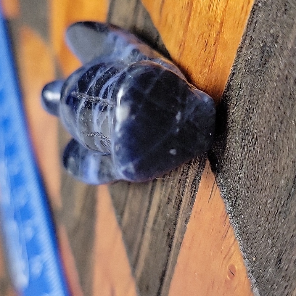 Blue Sodalite Angel Crystal - Picture 5 of 6